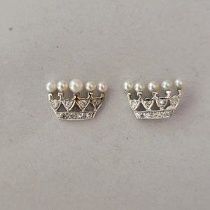 Delicate Melee Diamond And Seed Pearl "Crown" Earrings Set In White Gold Pierced